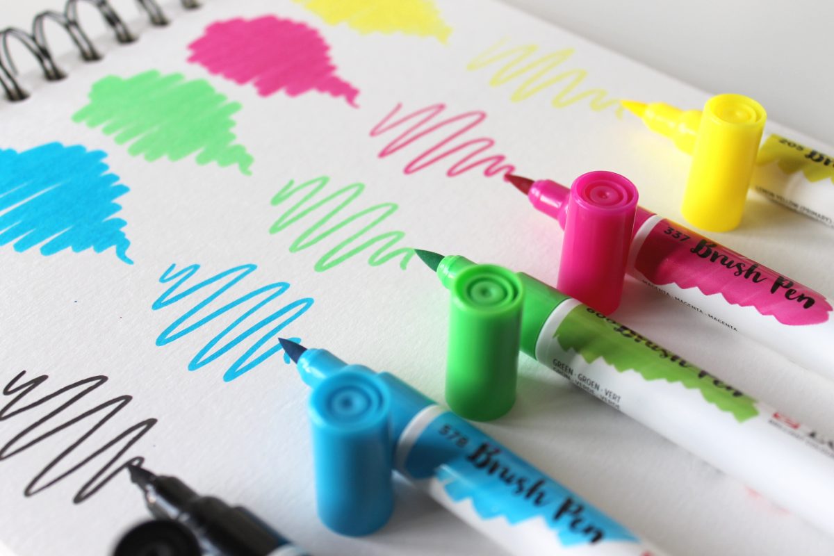 Lettering Creativo Con Le Brush Pen Di Talens - Momarte