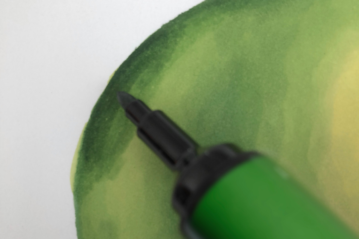 Realizzare una pera con i Promarker di Winsor&Newton - Momarte